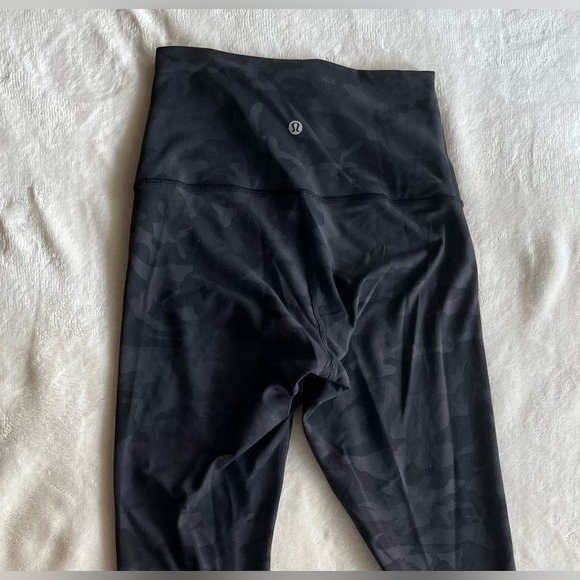 Lululemon Wunder Under High-Rise Tight 28" *Full-On Luxtreme Sz 6 - Picture 6 of 7